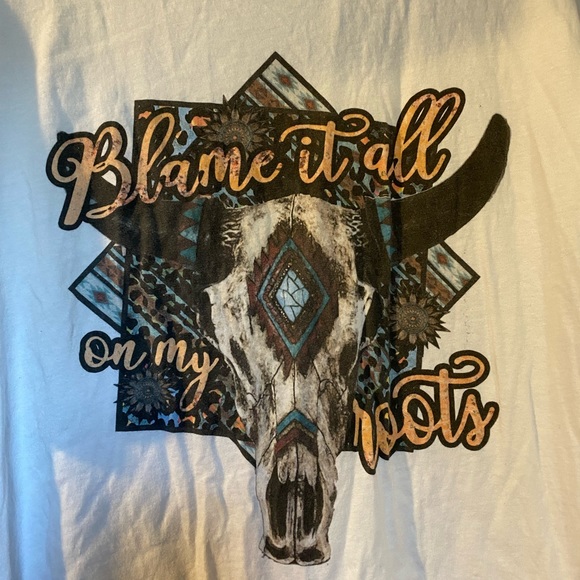 Graphic tee - Picture 2 of 5